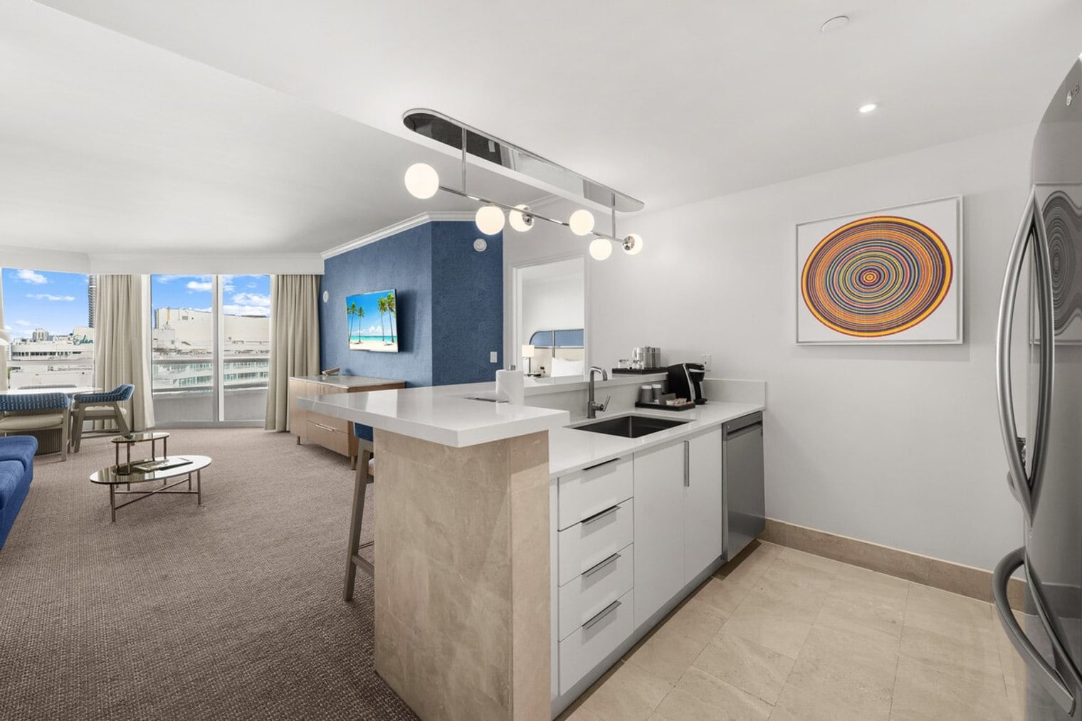 Building Photo - 4441 Collins Ave