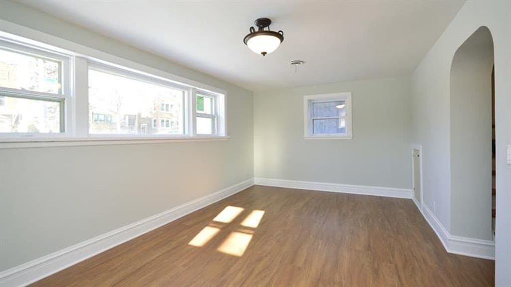 Living Room 2 - 648 Elgin Ave