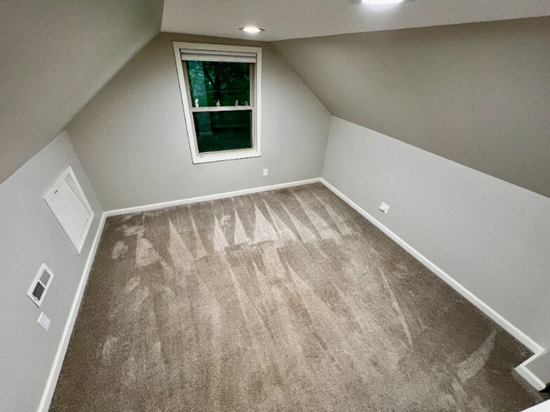 Building Photo - 4256 Fehr Rd