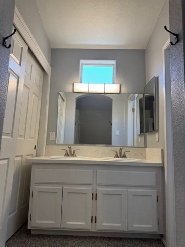 Building Photo - 4003 Boswellia Dr