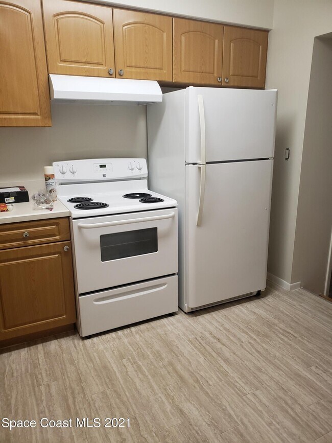 Building Photo - 1580 S Atlantic Ave