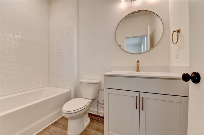 Building Photo - 430 Argosy Pk Cir