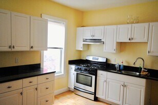 Building Photo - 1085 Dorchester Ave