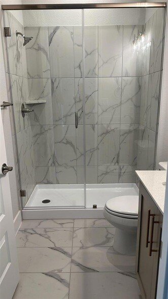 Building Photo - 8208 Bouvreuil Dr