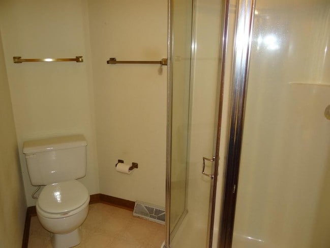 Building Photo - 1606 Park De Ville Pl