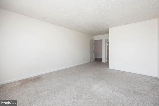 Building Photo - 9549 Wedge Way