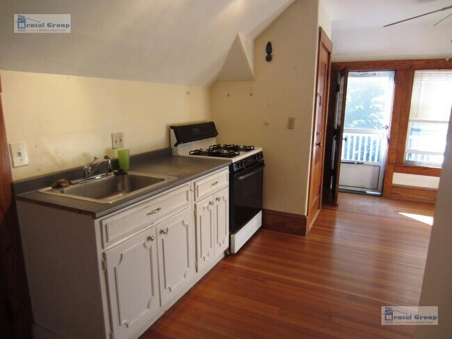 Building Photo - 61 Mount Vernon St