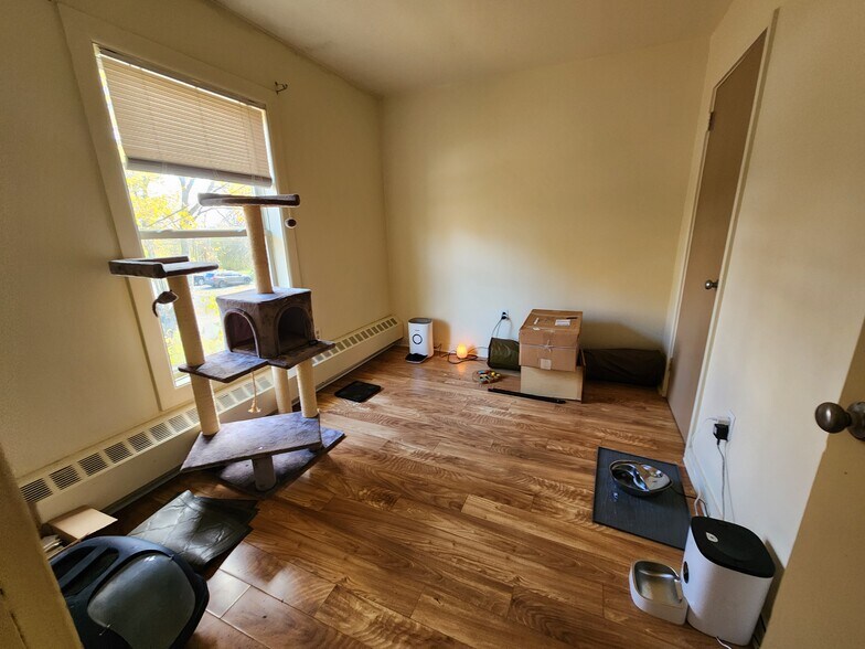 Building Photo - 172 Bolling Dr