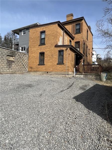 Building Photo - 2515 Mt Troy Rd
