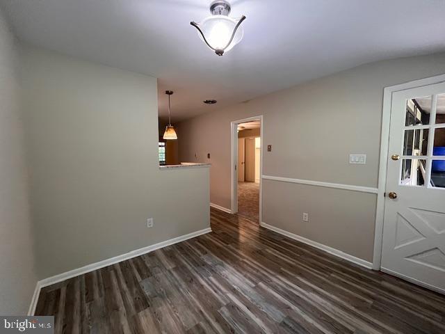 Building Photo - 65 Meadow Glen Ln