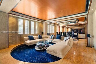 Building Photo - 11111 Biscayne Blvd