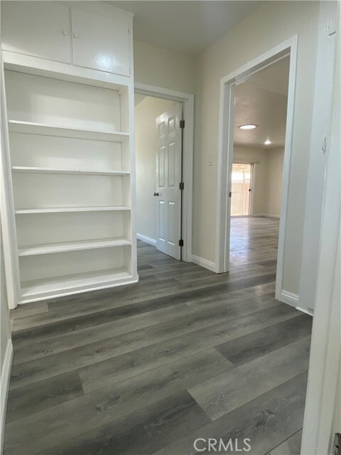 Building Photo - 1770 W Minerva Ave