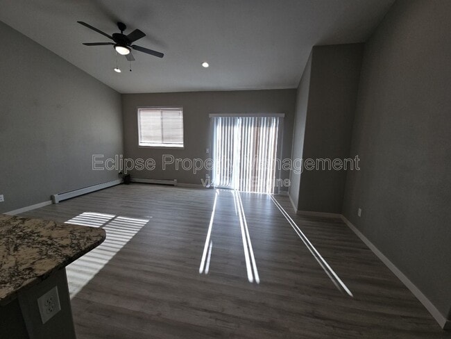Building Photo - 507 Crestone Ave