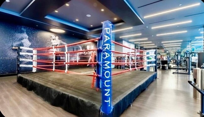 Building Photo - 851 NE 1st Ave