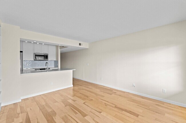 Building Photo - 286 Cypress Point Dr