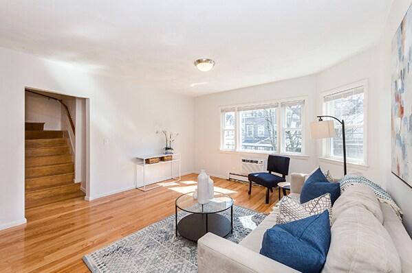 Building Photo - 152 Brown St