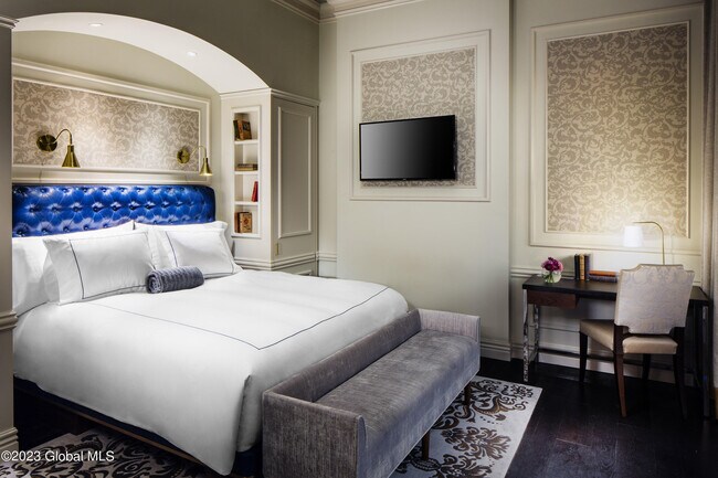 Building Photo - 365 Broadway