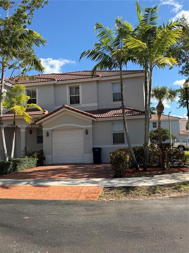 Building Photo - 20715 NE 10th Ct