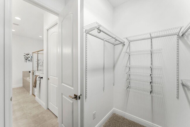 Building Photo - 8130 Allure Dr