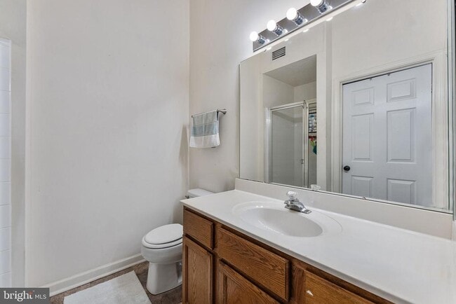 Building Photo - 7840 Foxfarm Ln