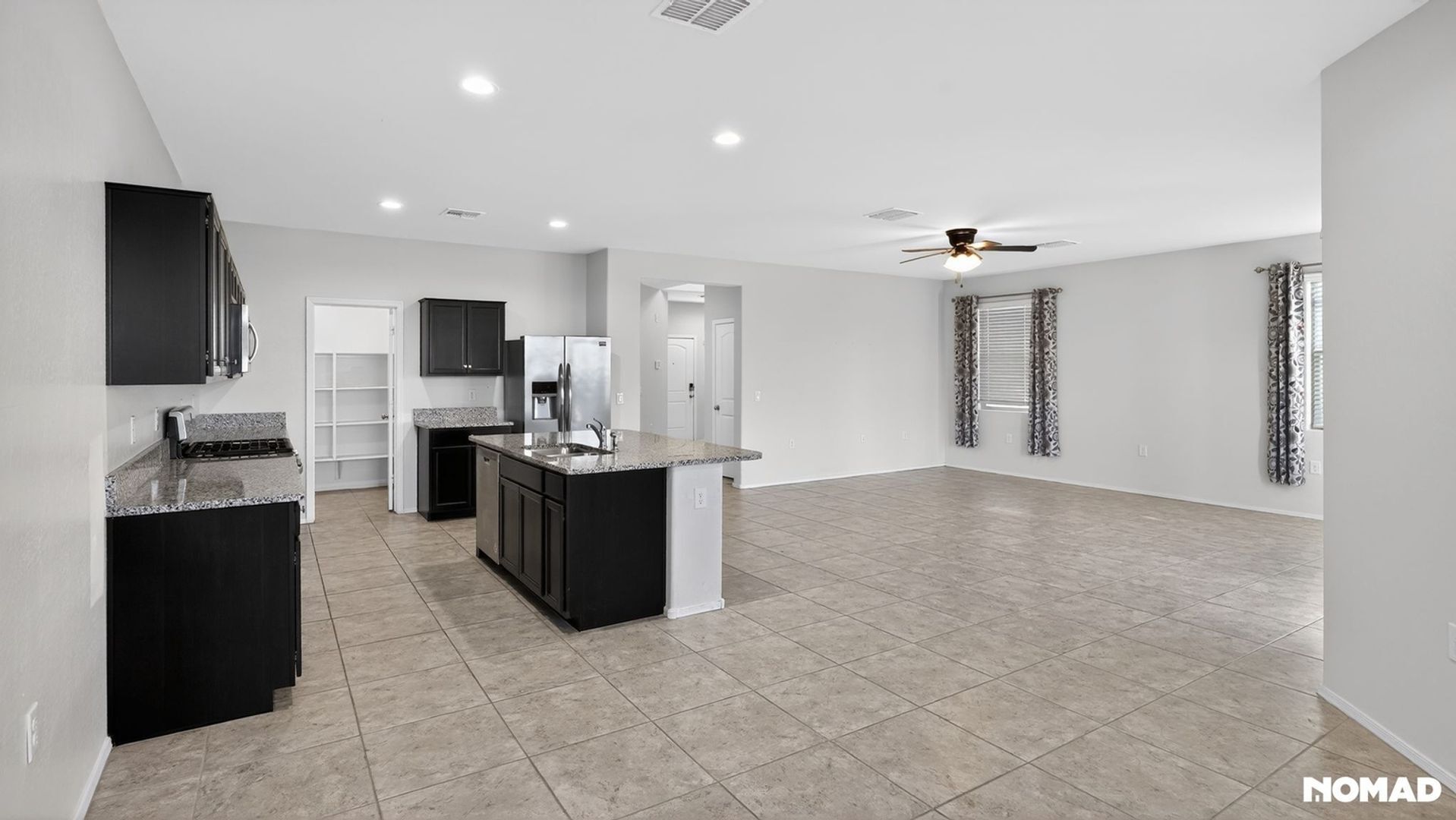 Building Photo - 3090 N Lainey Ln