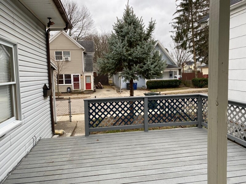 Building Photo - 43 Rogge St