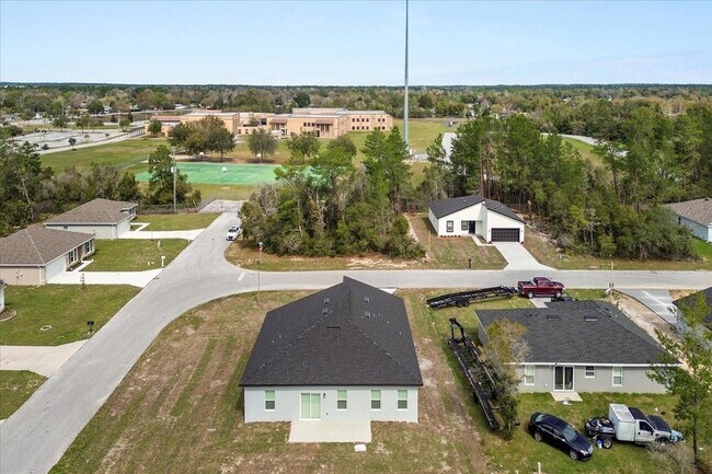 Building Photo - 4016 SW 151st St