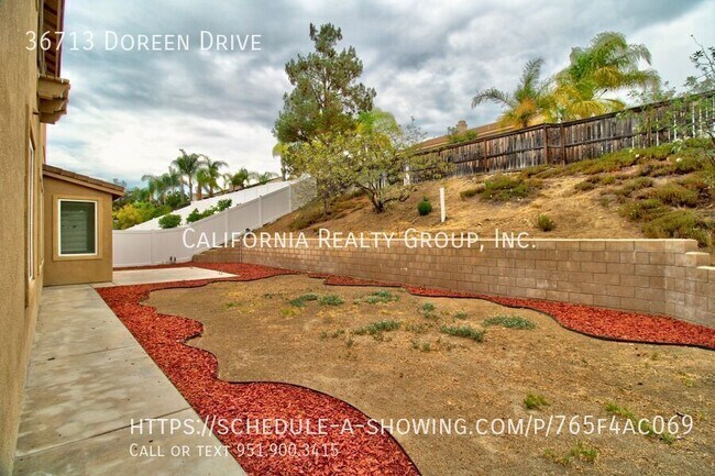 Building Photo - 36713 Doreen Dr