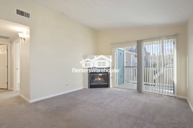 Building Photo - 3846 E Canyon Ranch Rd