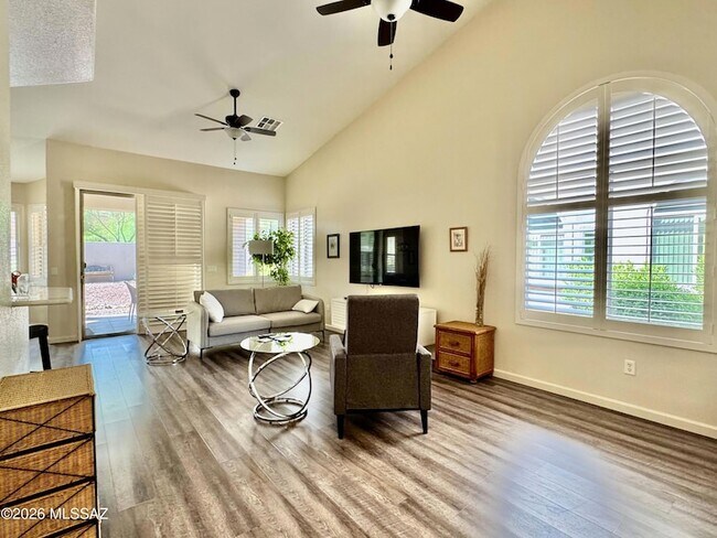 Building Photo - 13401 N Rancho Vistoso Blvd