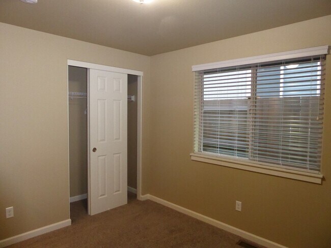 Building Photo - 21190 Capella Pl