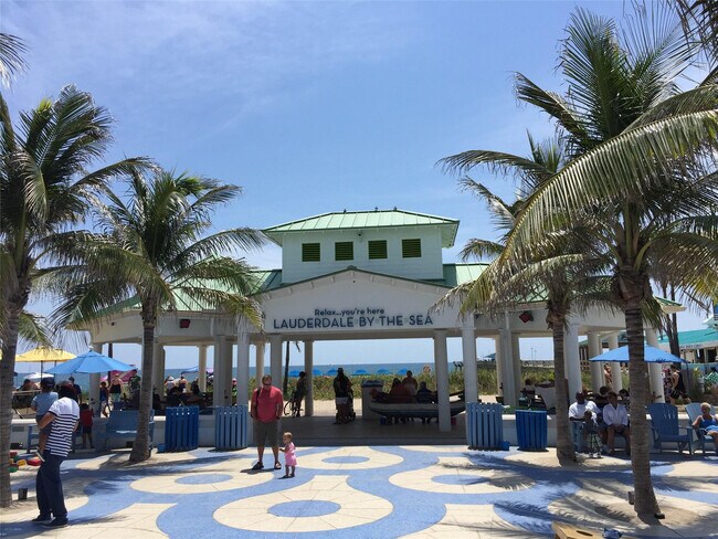 Building Photo - 1900 S Ocean Blvd