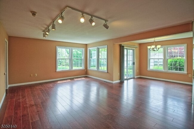 Building Photo - 2A Bristol Ct