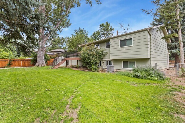 Building Photo - Updated 4-Bedroom Home