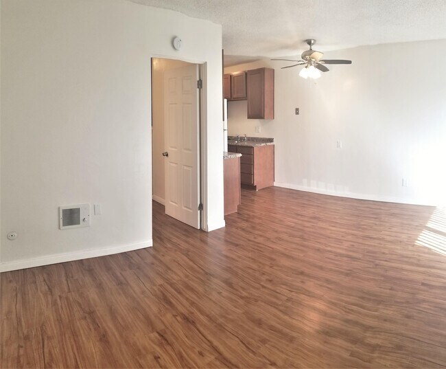 5033063 CLAIREMONT MESA Blvd 5033063 CLAIREMONT MESA Blvd SAN DIEGO