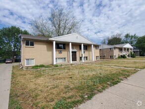 Building Photo - 3027 Taft Ave SW