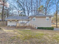 Building Photo - 4913 Foxrun Cir