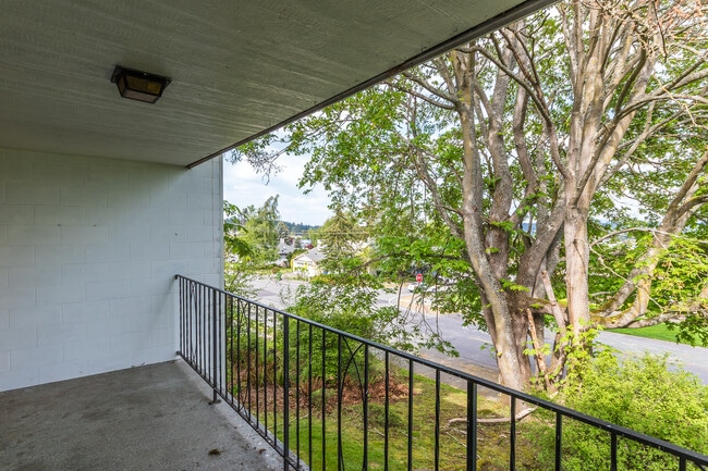 Building Photo - L730 Harrier