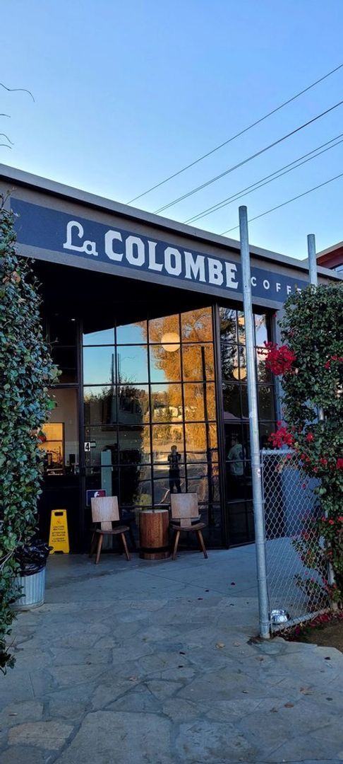 Building Photo - 5 Bed / 5 Bath Residence in Echo Park Now Available!