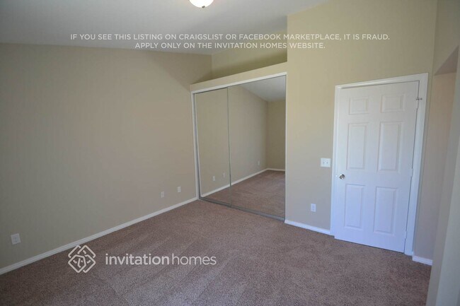 Building Photo - 2593 W Fairview Dr