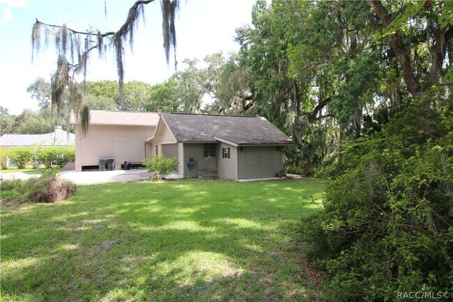 Building Photo - 5245 S Covewood Terrace