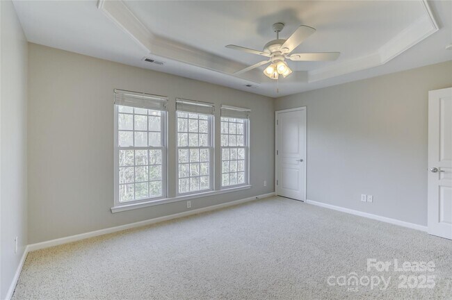 Building Photo - 562 6th Baxter Crossing