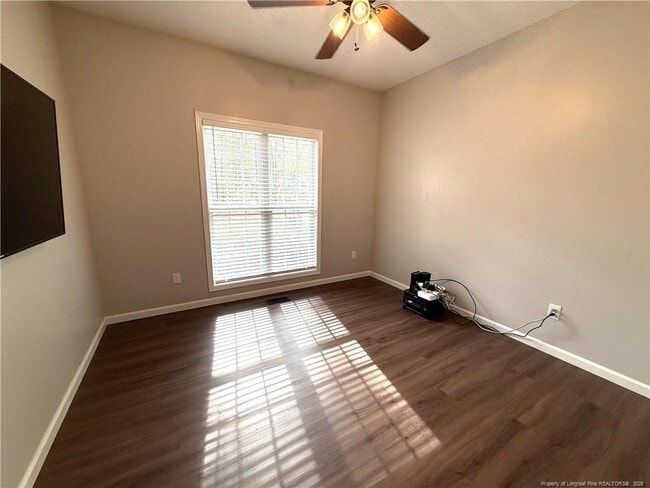 Building Photo - 1605 N Stonegate Dr