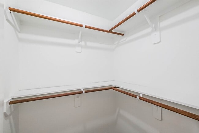 Building Photo - 5005 Georgi Ln