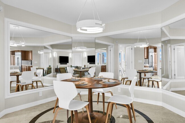 Building Photo - 500 S Ocean Blvd