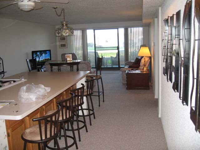 Building Photo - 404 Bay Village Dr