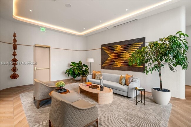 Building Photo - 77 SE 5th St