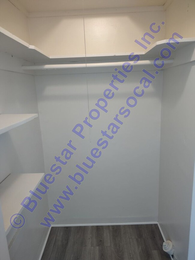 Building Photo - 13103K