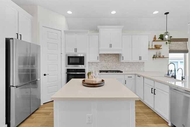 Building Photo - 378 Carpenter Hill Dr