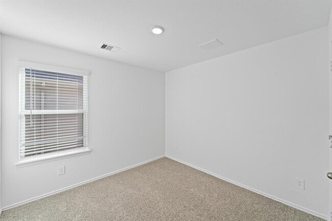 Building Photo - 1011 Vilana Ridge Ln